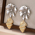 Trendy Dual-Colored Flower Pearl Earring